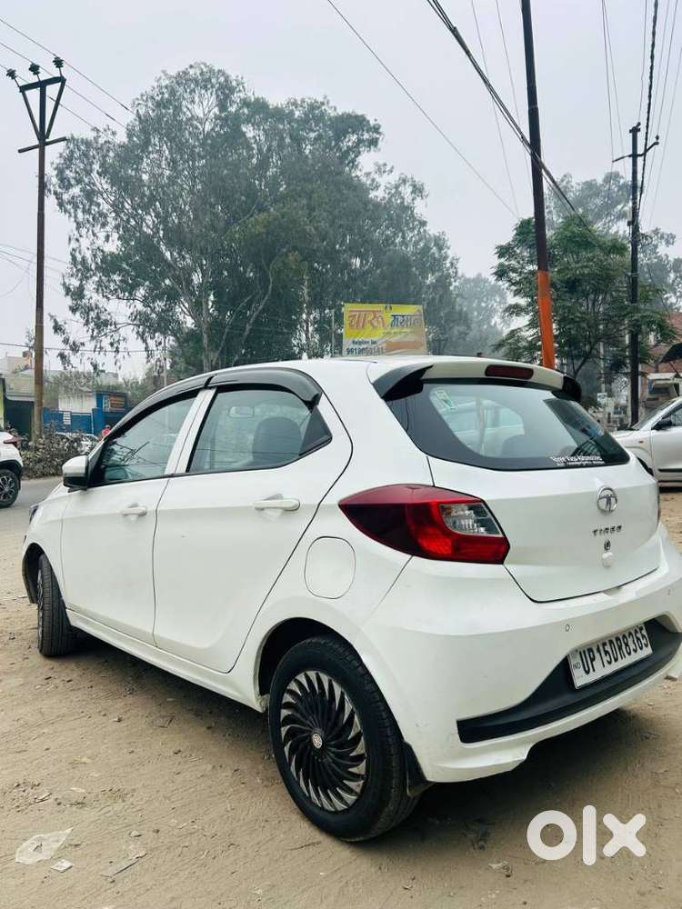 Tata Tiago 1.05 Revotorq Xt Option, 2022, Petrol
