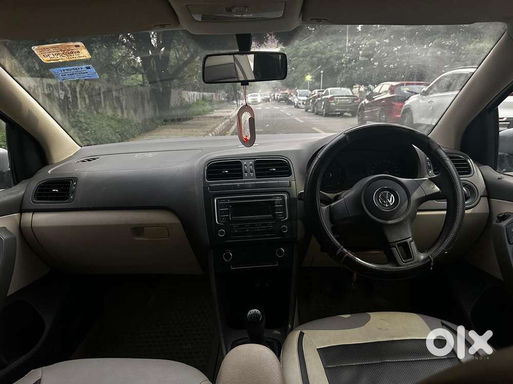 Volkswagen Vento 1.6 Comfortline, 2013, Petrol