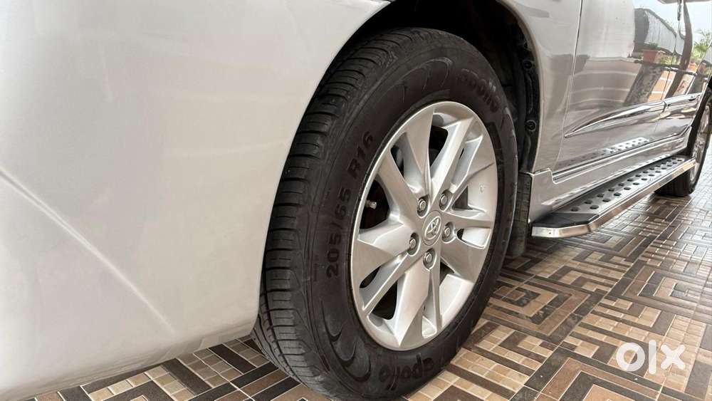 Toyota Innova 2.5 Vx 7 Str, 2014, Diesel