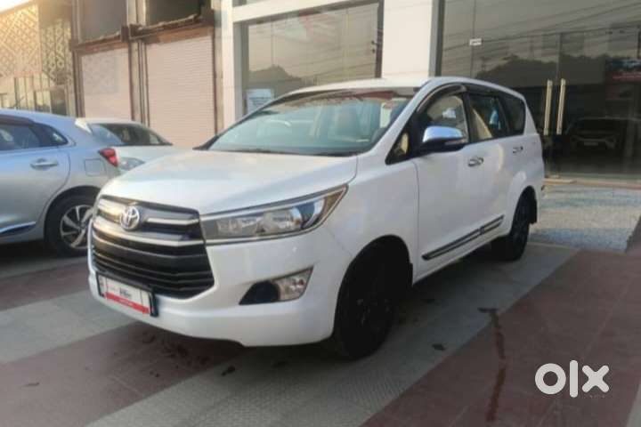 Toyota Innova Crysta 2.4 G Mt, 2019, Diesel
