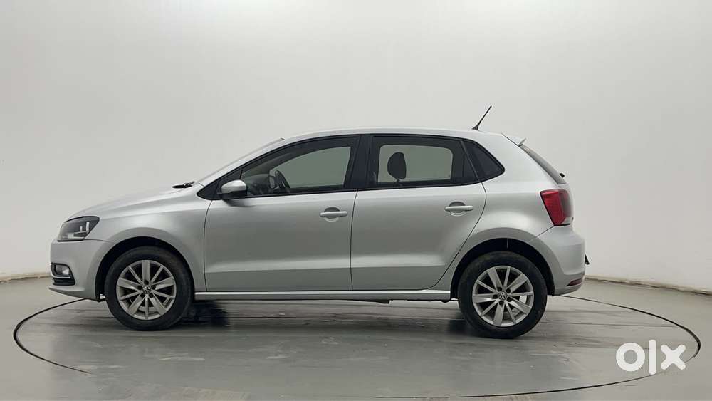 Volkswagen Polo Petrol Highline 1.2l, 2016, Petrol