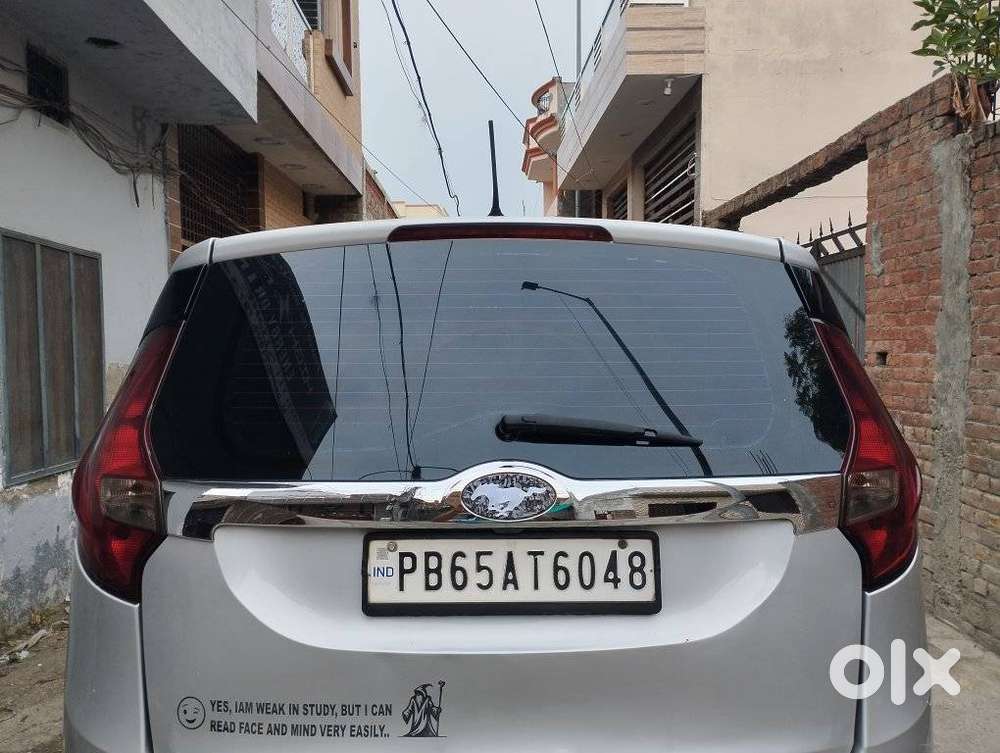Mahindra Marazzo M6, 2018, Diesel