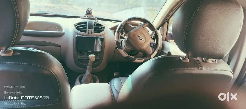 Mahindra Genio 2.5 Dc Vx 2014