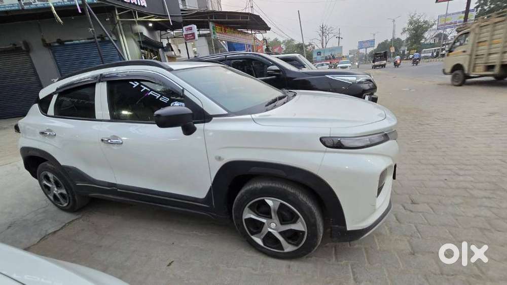 Maruti Suzuki Fronx Sigma 1.2 Mt, 2023, Petrol