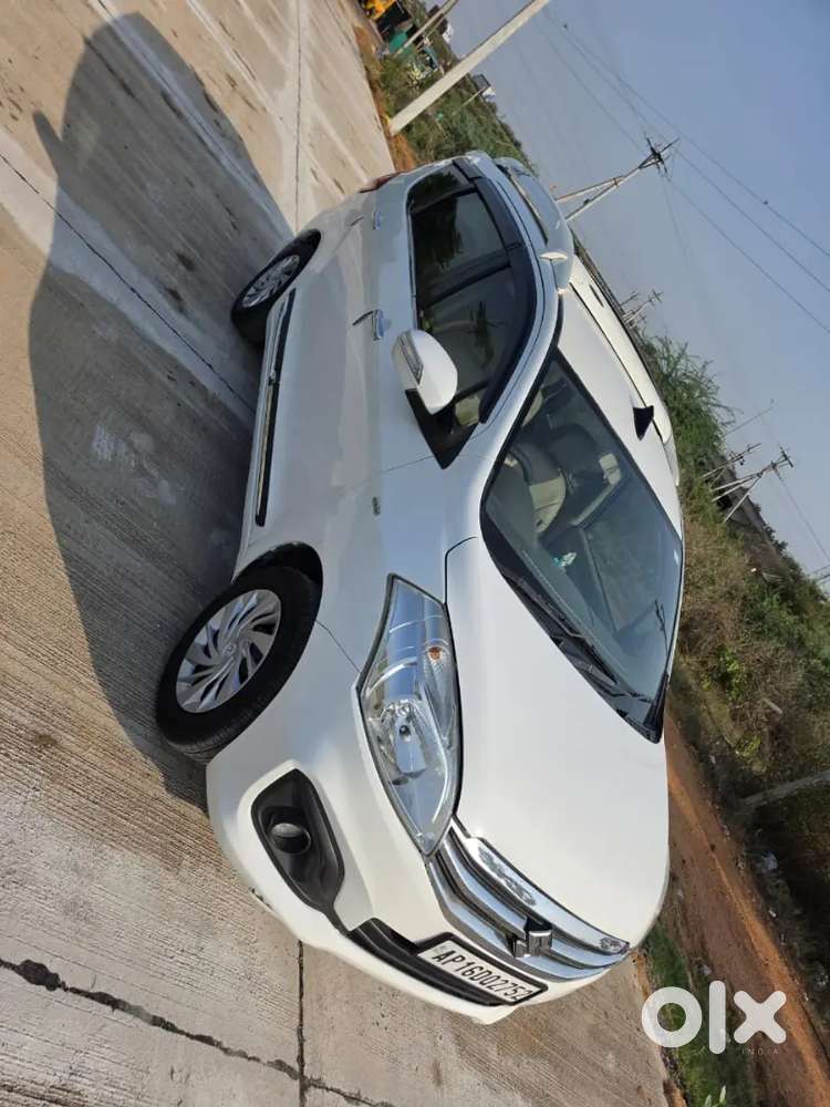 Maruti Suzuki Ertiga 2017 Diesel 136000 Km Driven