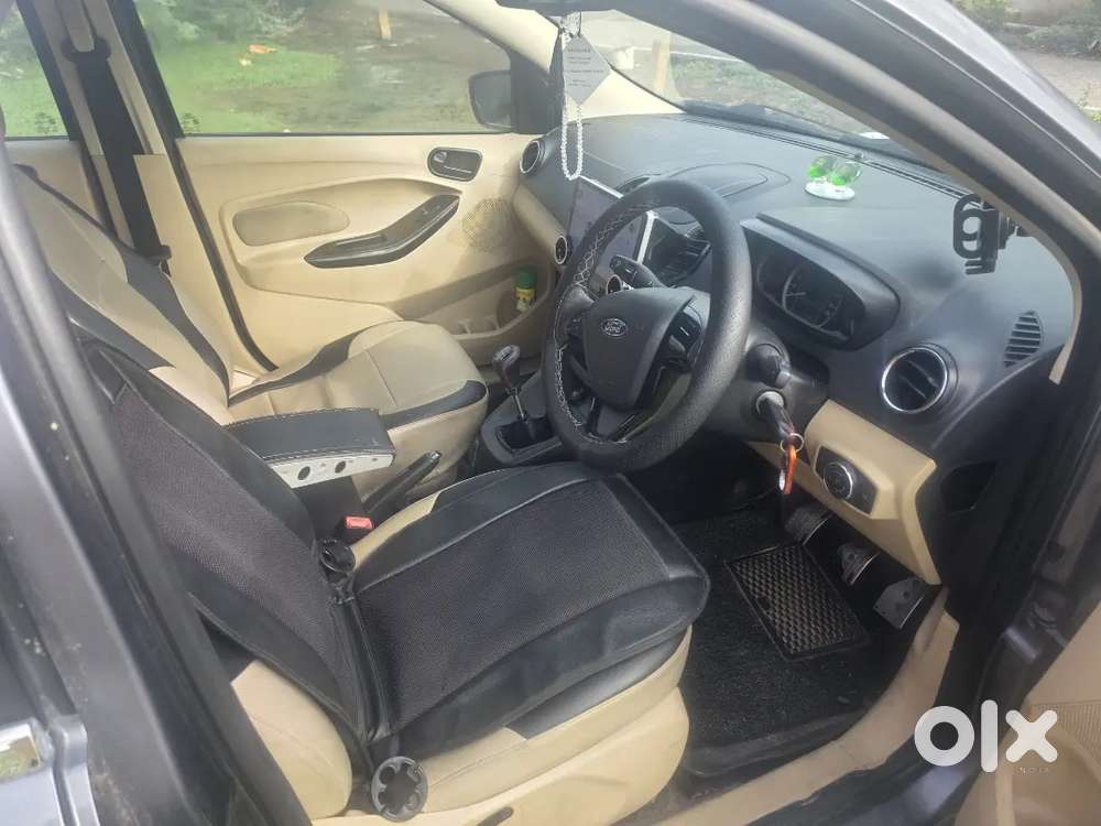 Ford Aspire Titanium Blu 2016