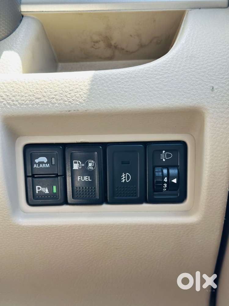 Maruti Suzuki Ertiga Vxi (o) Cng, 2018, Cng & Hybrids