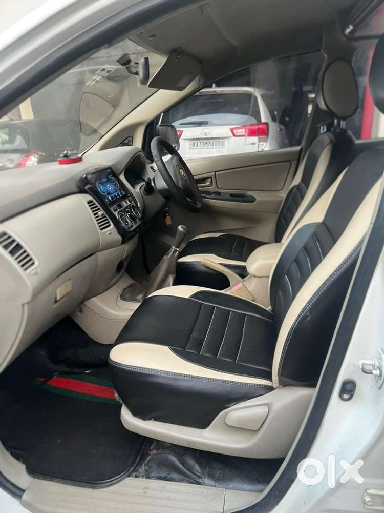 Toyota Innova Diesel 2011car