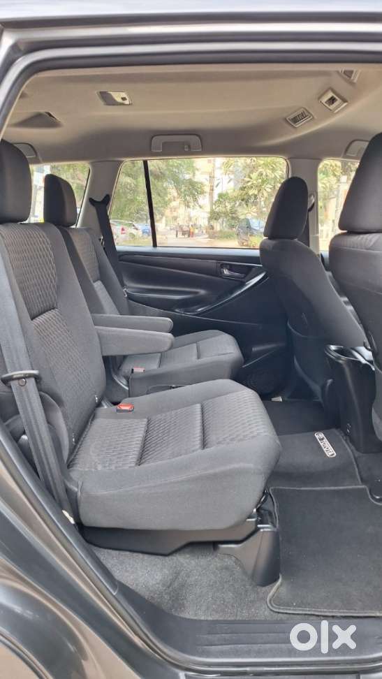 Toyota Innova Crysta [2020-ongoing] 2.4 Gx At 7 Str, 2020, Diesel