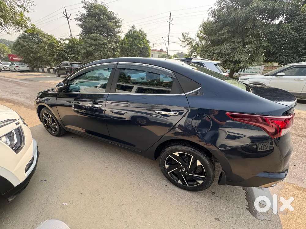 Hyundai Verna 2021 Diesel Well Maintained