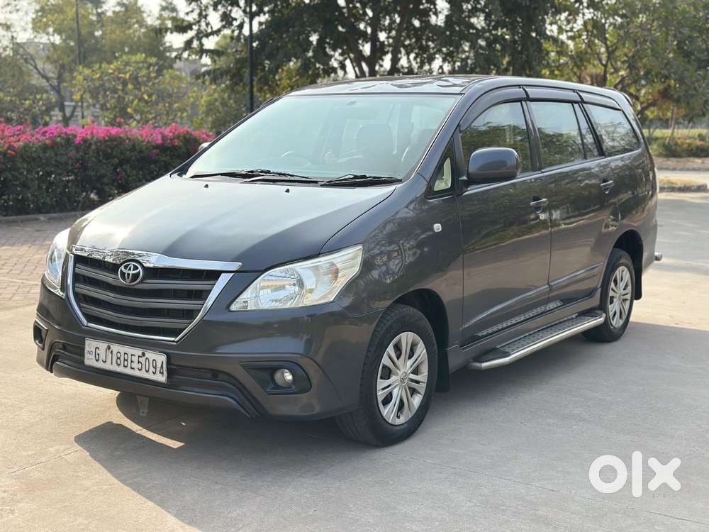 Toyota Innova 2.5 G (diesel) 8 Seater, 2015, Diesel