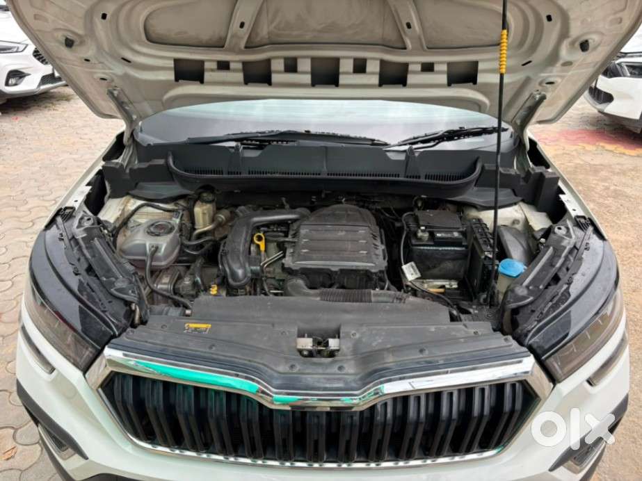 Skoda Kushaq 1.0 Tsi Ambition, 2022, Petrol