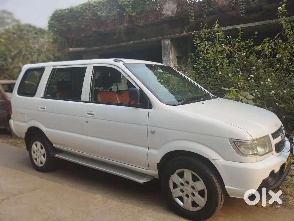 Chevrolet Tavera Lt 2012