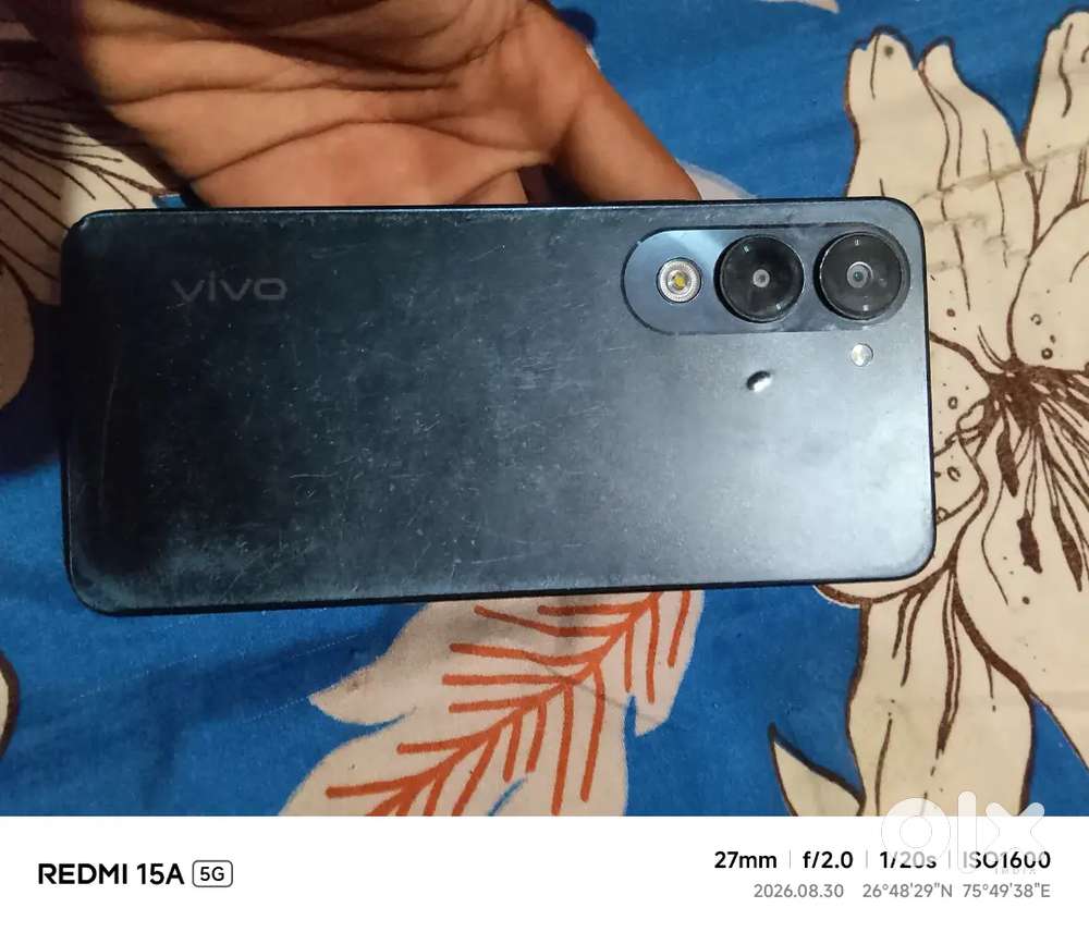 Vivo y 19 5g hai jo bhi le toh mujhe iPhone koi sa de kar le sakta hai