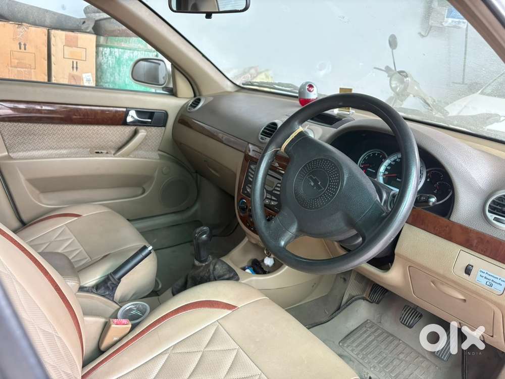 Chevrolet Optra Magnum 2012