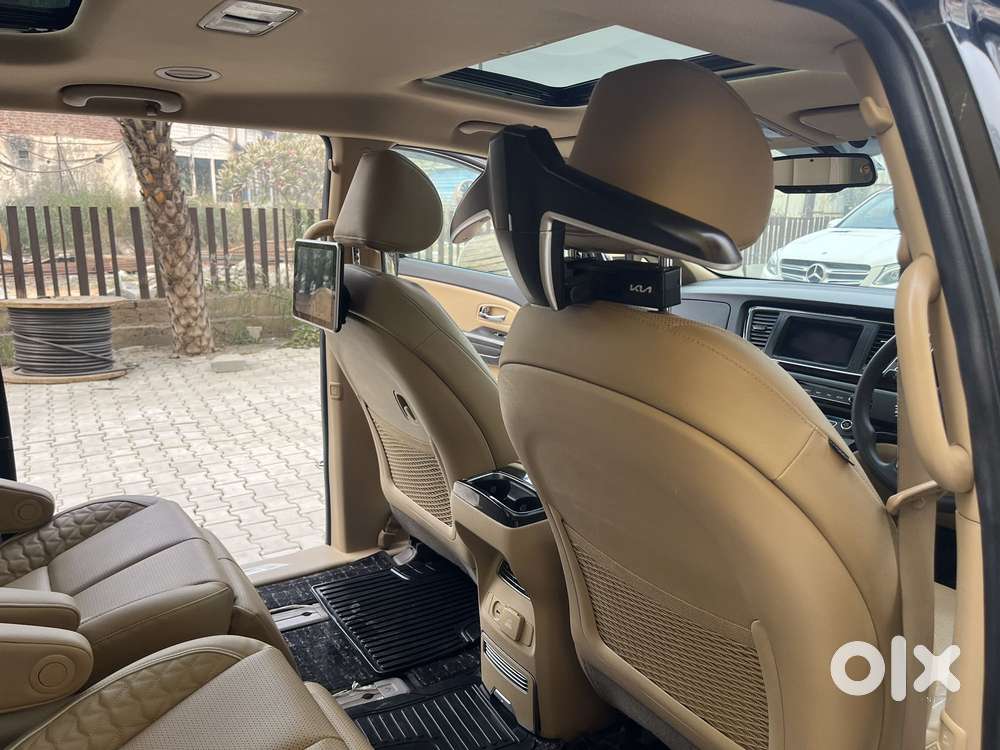 Kia Carnival Limousine Plus 7 Str, 2022, Diesel