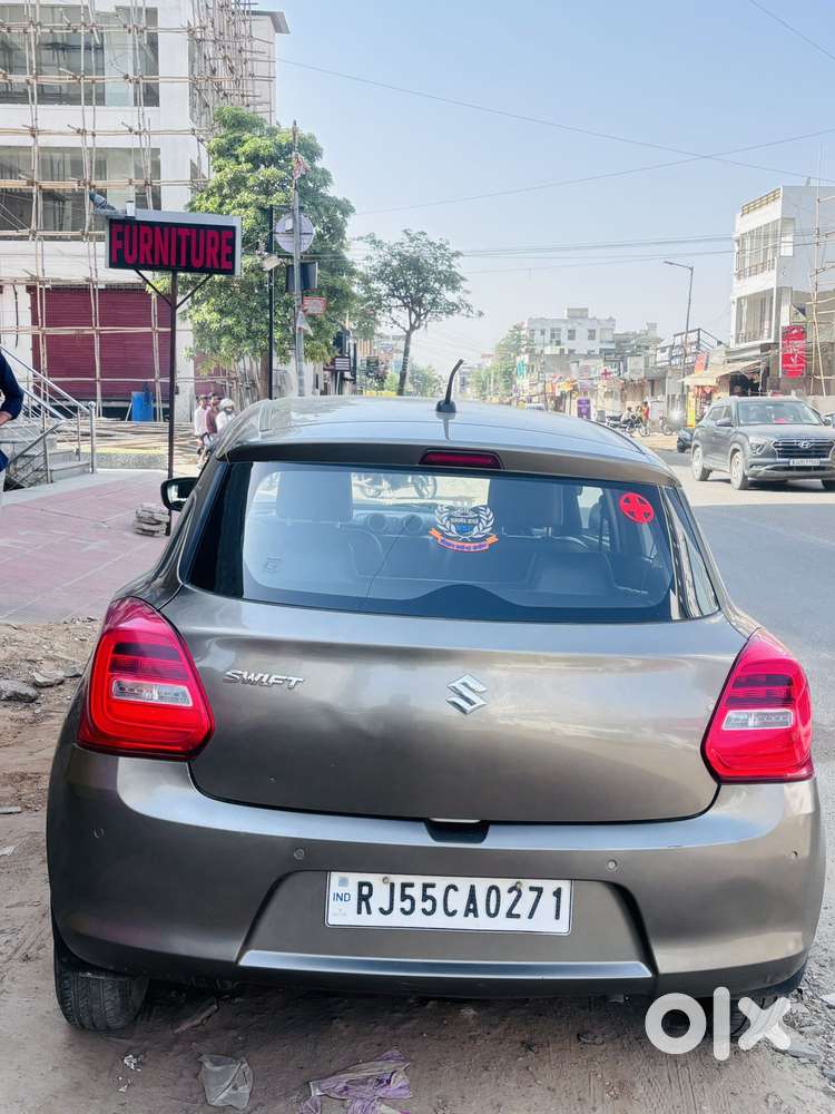 Maruti Suzuki Swift, 2022, Petrol
