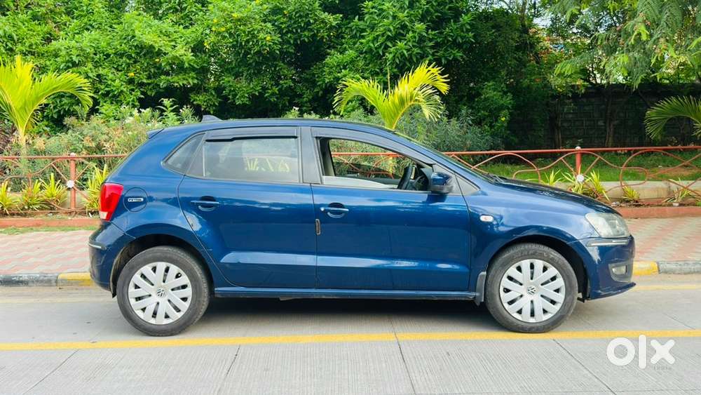 Volkswagen Polo Petrol Manual 2014
