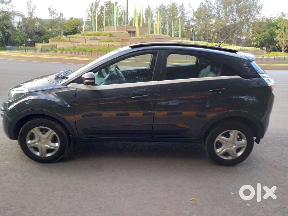Tata Nexon 1.2 Revotron Xma Amt, 2019, Petrol