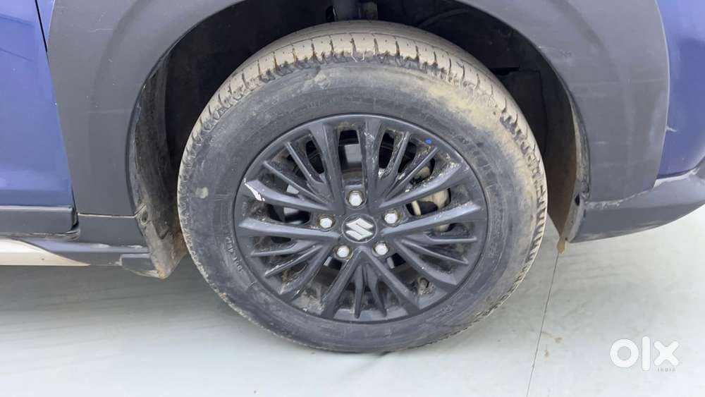 Maruti Suzuki Xl6 1.5 Alpha At, 2020, Petrol