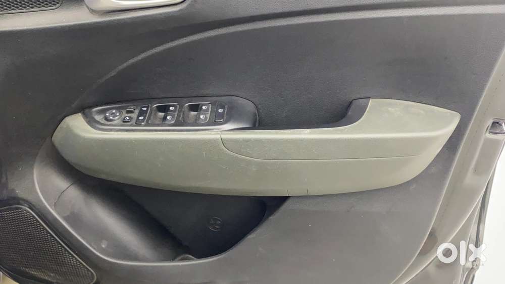 Hyundai Venue 1.0 Sx Turbo Imt, 2021, Petrol