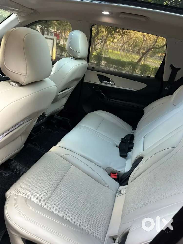 Mahindra Xuv700 2024 Diesel Car
