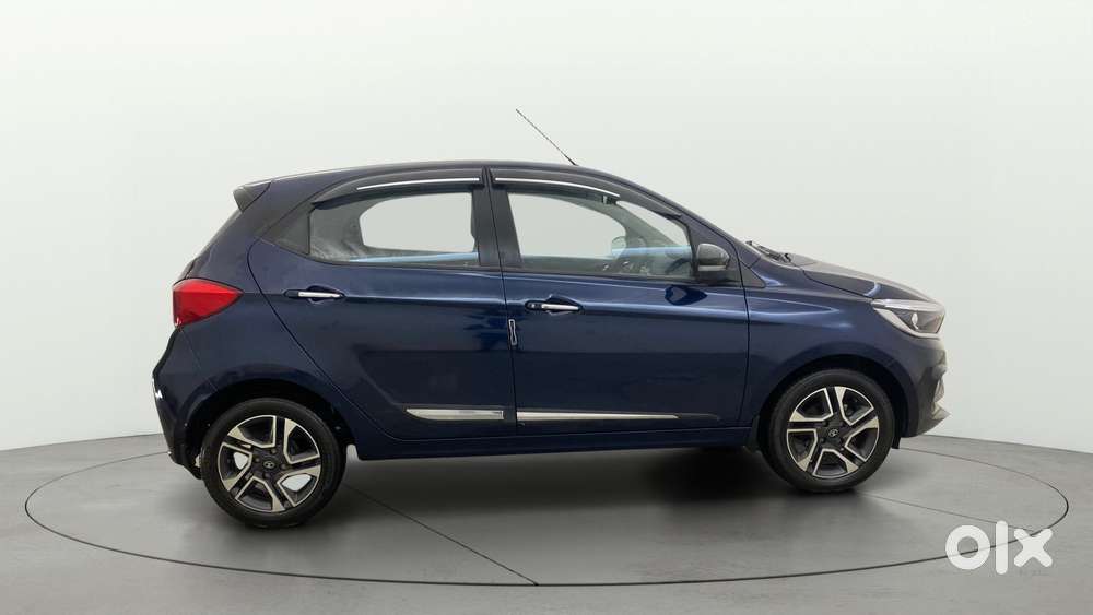 Tata Tiago Xza Plus, 2022, Petrol