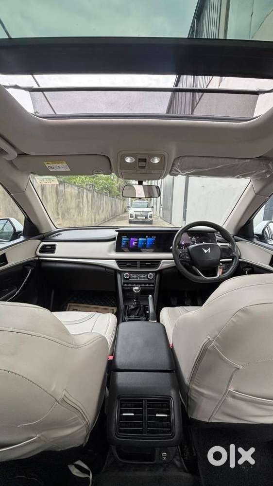 Mahindra Xuv700, 2021, Diesel