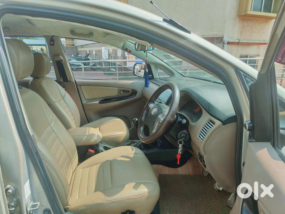 Toyota Innova 2.5 G (diesel) 7 Seater, 2016, Diesel