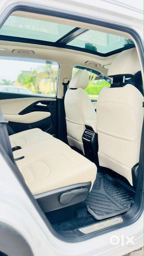 Mg Hector Sharp Diesel Manual, 2025, Diesel