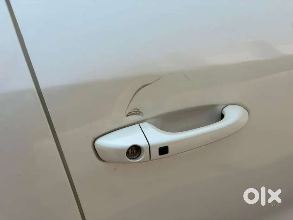 Mahindra Xuv300 2022 Petrol 35000 Km Driven