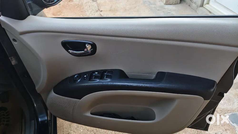 Hyundai I10 2011 Petrol Well Maintained