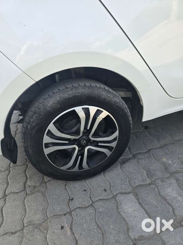 Tata Tigor 1.2 Revotron Xza Plus Leatherette Amt, 2024, Cng & Hybrid..