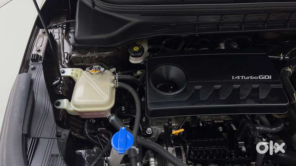Kia Carens 1.4 Luxury Plus 6 Str, 2022, Petrol