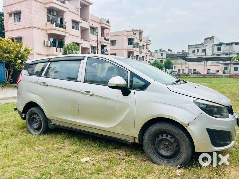 Mahindra Marazzo Diesel 2018