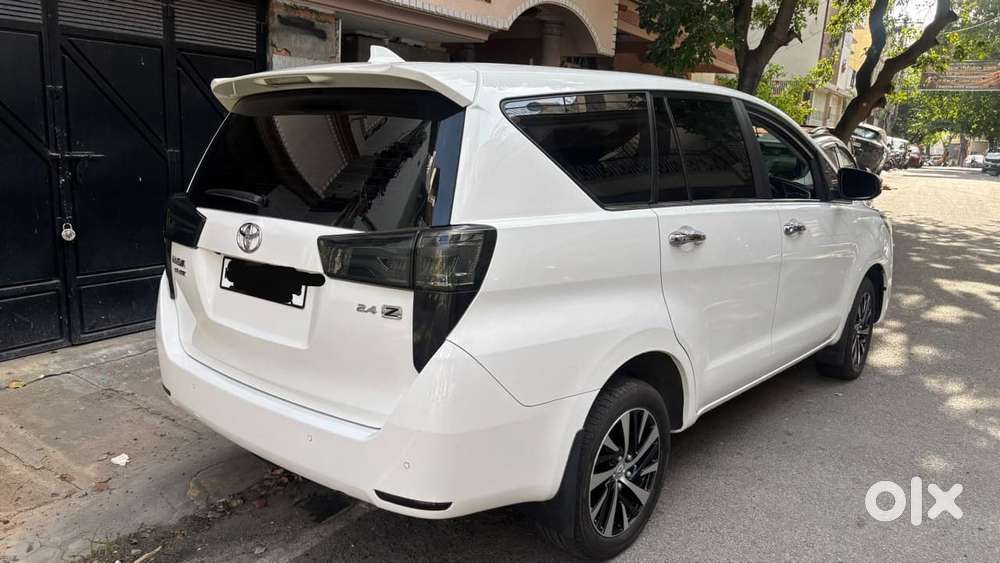 Toyota Innova Crysta 2.4 Z 7 STR, 2024, Diesel