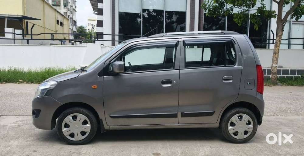 Maruti Suzuki Wagon R Amt Vxi, 2017, Petrol