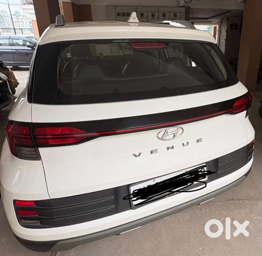 Hyundai Venue Petrol 2022