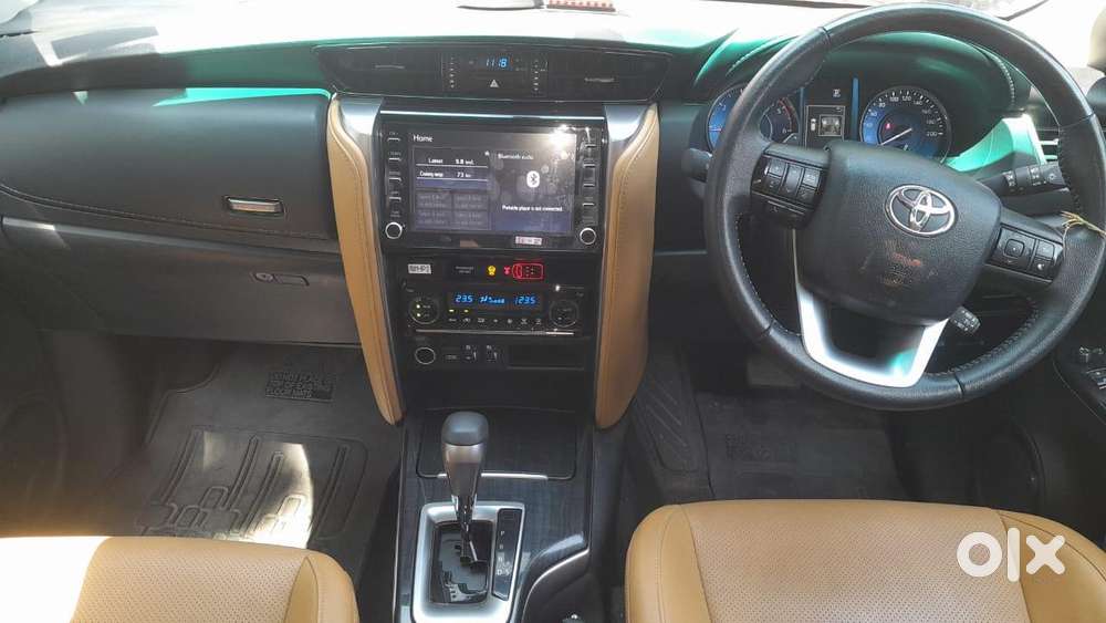 Toyota Fortuner Leader Edition (at), 2025, Diesel