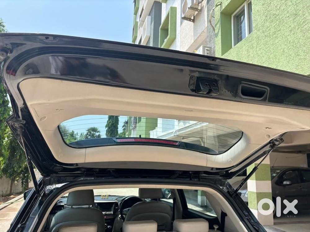 Mahindra Xuv300 2020 Diesel Well Maintained