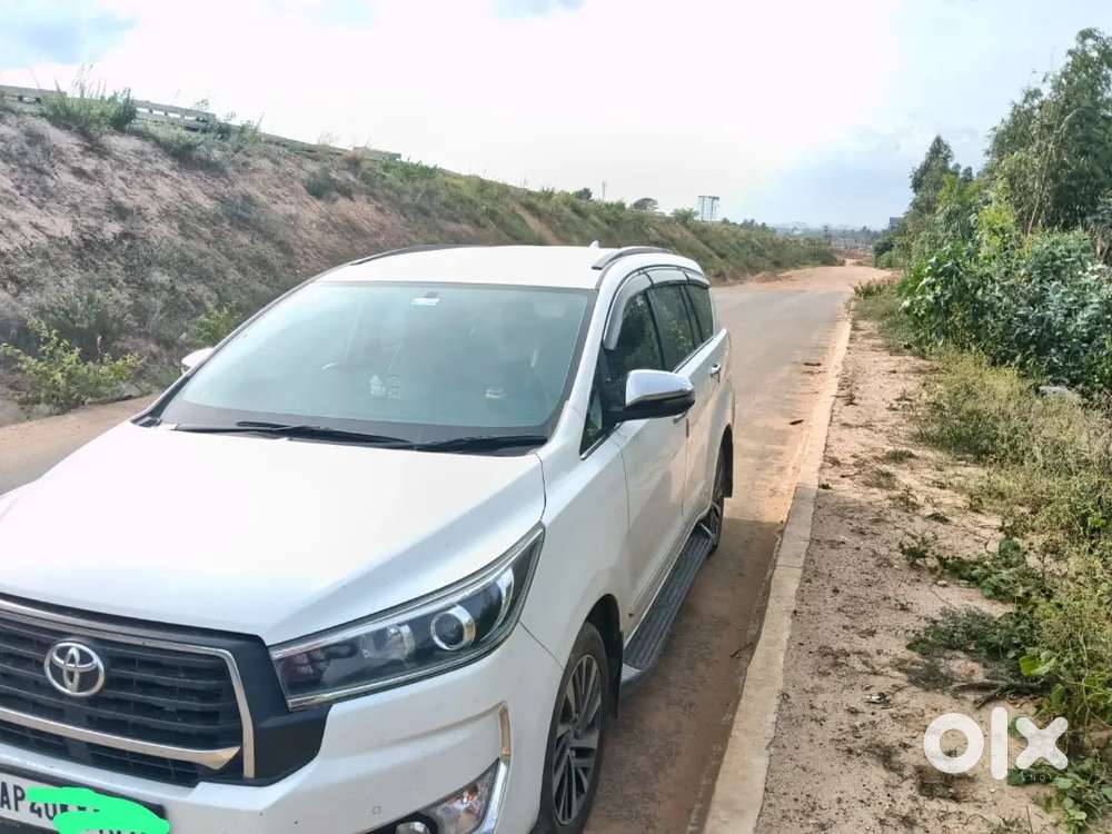 Toyota Innova Crysta Diesel 2026 Manual 1st