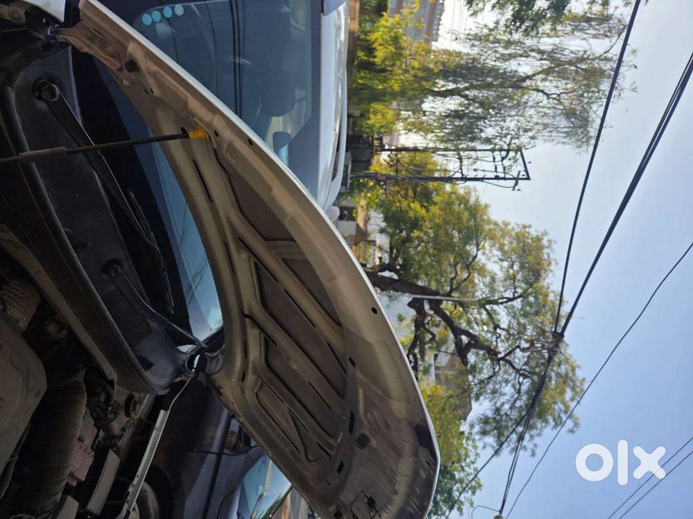 +7 Hyundai Venue Price - Images, Colours & Reviews - Carwalethe Hyu