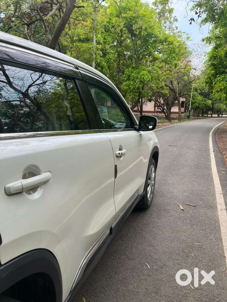 Maruti Suzuki Grand Vitara 2022 Petrol Automatic Well Maintained