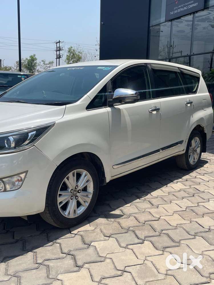 Toyota Innova Crysta 2.8z Automatic, 2019, Diesel
