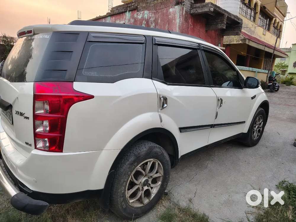 Mahindra Xuv500 2016 Diesel 135000 Km Driven