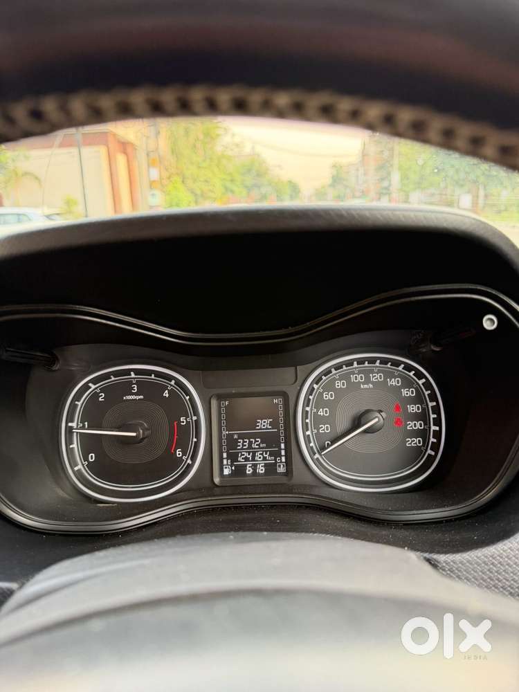 Maruti Suzuki Brezza Zdi Plus, 2018, Diesel
