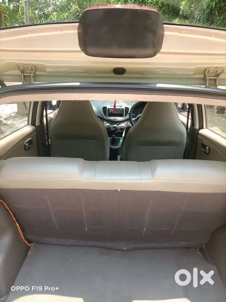 Hyundai I10 2011 Petrol 96000 Km Driven