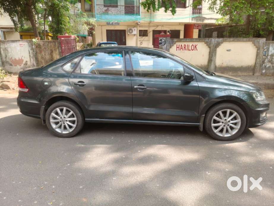 Volkswagen Vento 1.2l Tsi Highline Plus At Petrol, 2017, Petrol