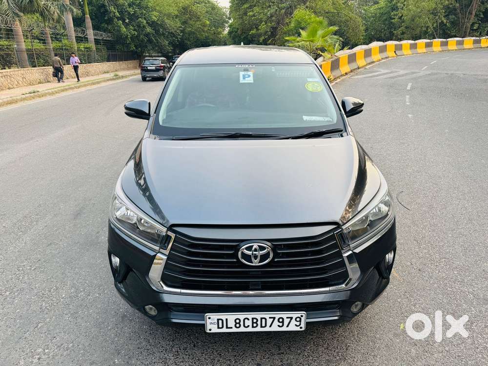 Toyota Innova Crysta 2.4 G Mt, 2022, Diesel