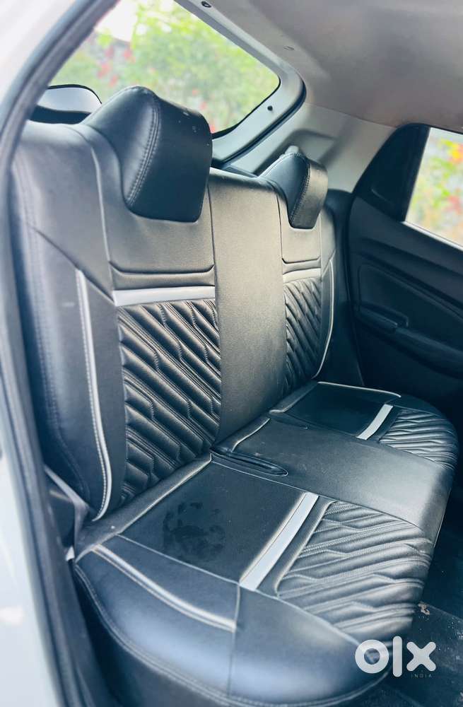 Maruti Suzuki Swift Vxi + Manual, 2022, Petrol